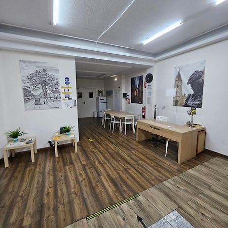 Albergue Turistico La Peregrina Овьедо Экстерьер фото