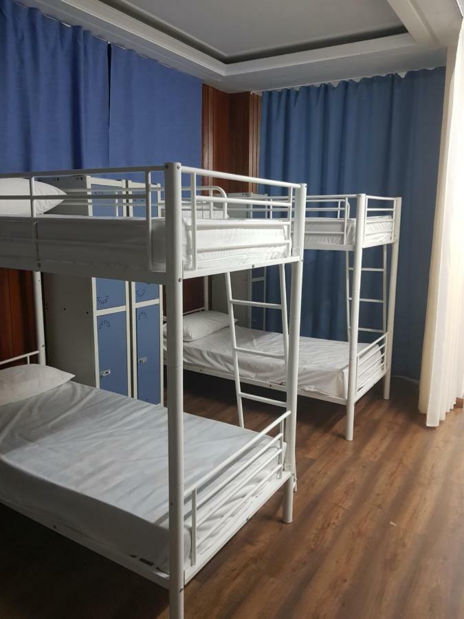 Albergue Turistico La Peregrina Овьедо Экстерьер фото